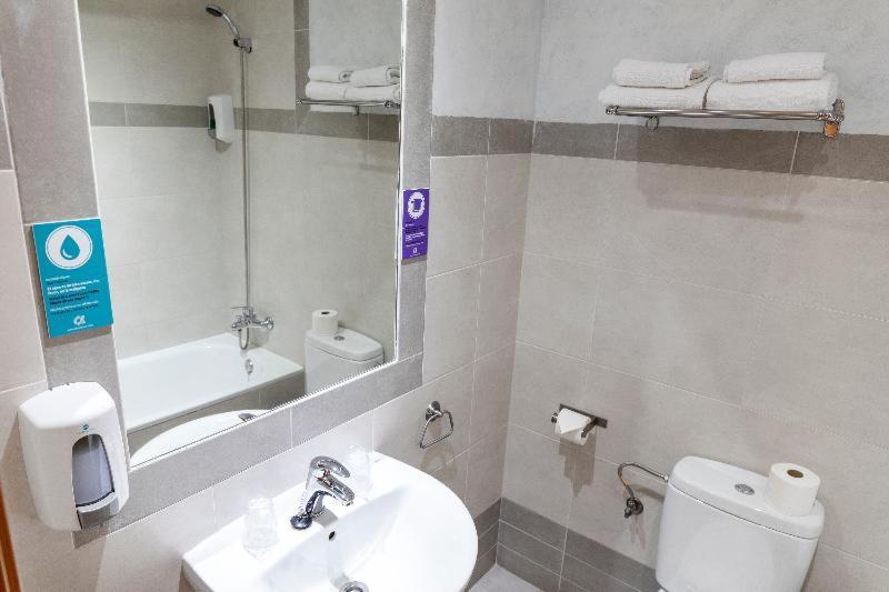 Hotel Alda Centro ปาเลนเซีย ห้อง รูปภาพ